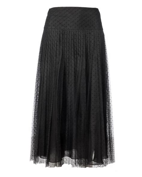 dior pleats|Dior tulle skirt.